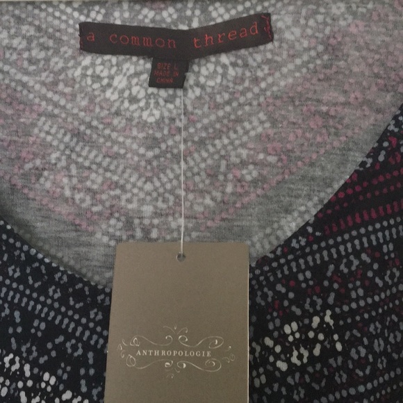 Common Thread artsy sleeveless tunic. - Picture 3 of 5